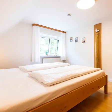 Apartment Floer